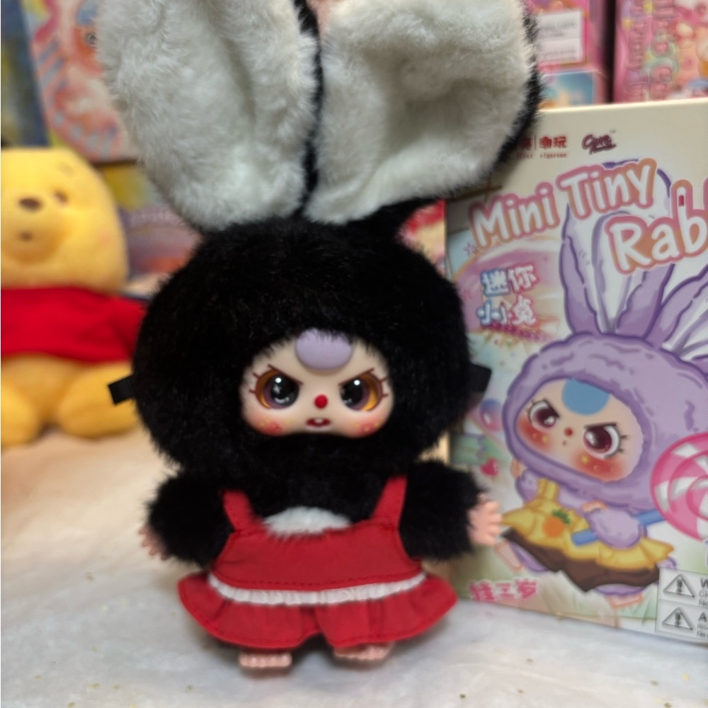 Adorable BB3 “Ink Black” Bunny Mini Tiny Rabbit with Special Eyes 👀 - Picture 3 of 6